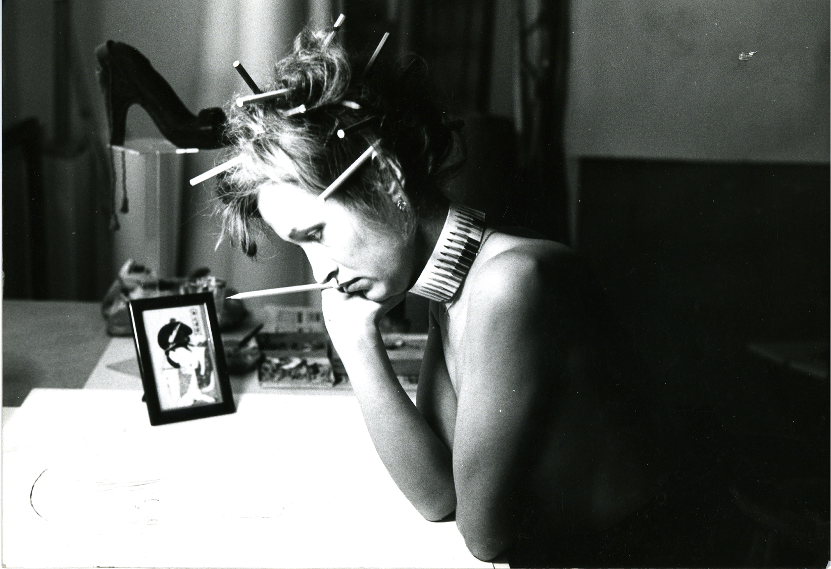 Portrait of Birgit Jürgenssen in her studio, 1977/78, b/w photograph, 18 x 24 cm © Estate Birgit Jürgenssen / Bildrecht Vienna, 2026; Courtesy Galerie Hubert Winter.
